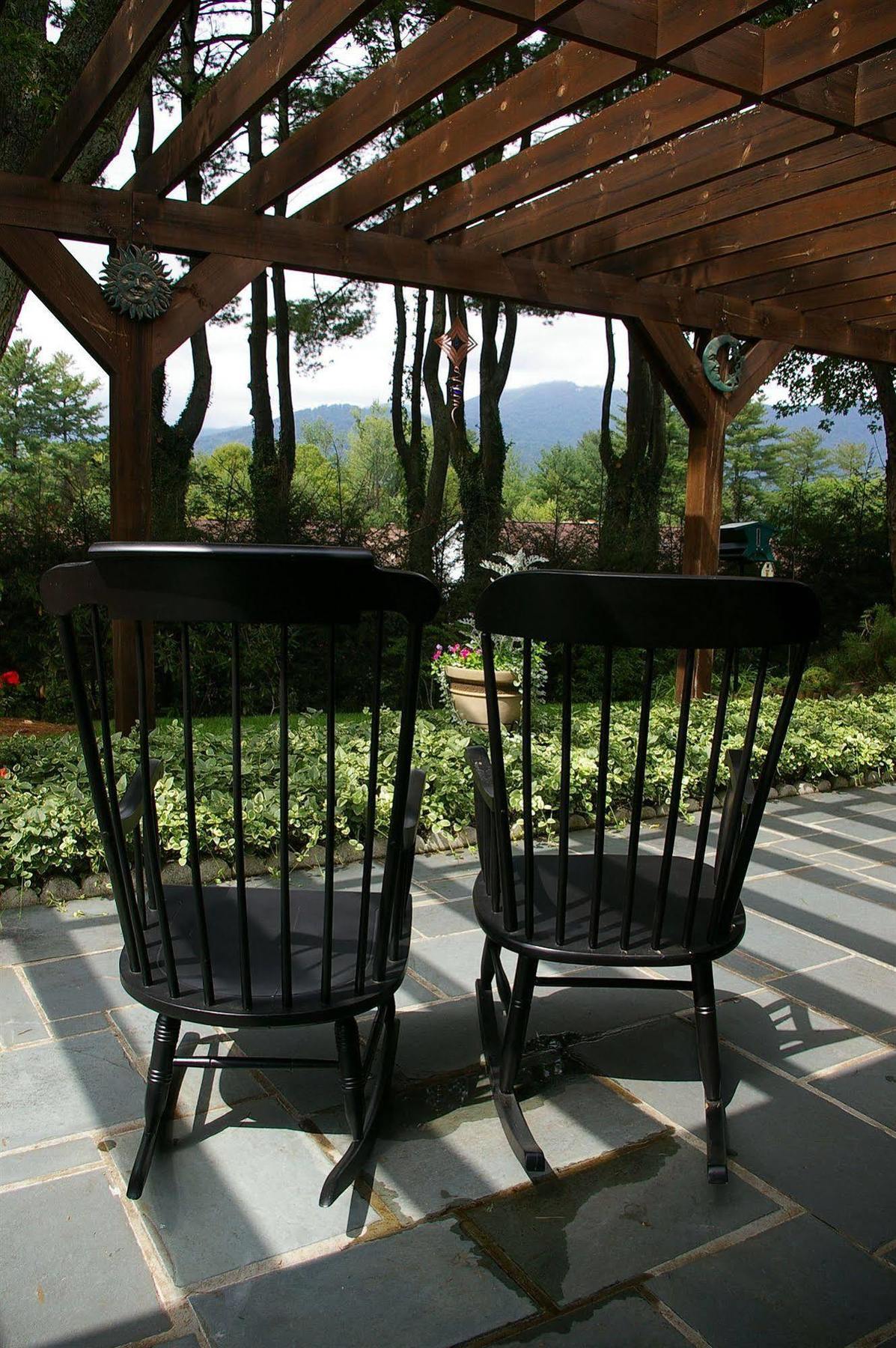 Brookside Mountain Mist Inn Вейнсвілл Екстер'єр фото